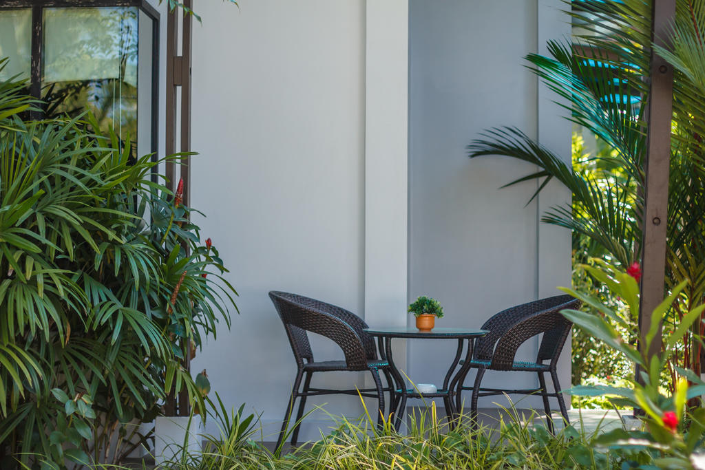 Baan Armeen Cottage Bang Tao Plajı Oda fotoğraf