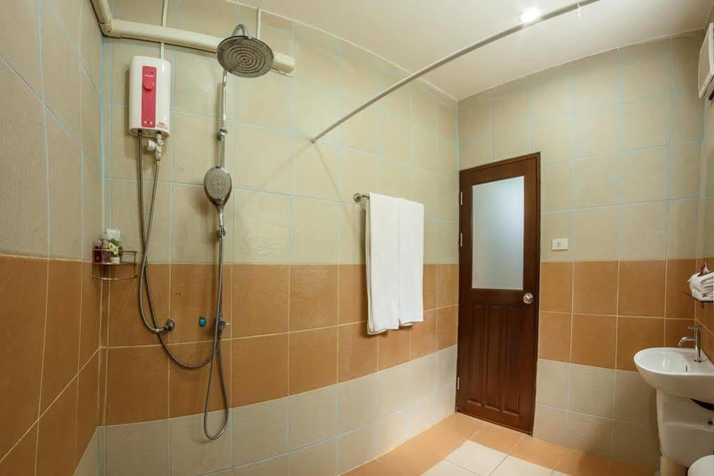 Baan Armeen Cottage Bang Tao Plajı Dış mekan fotoğraf